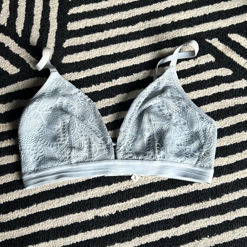 Lively Pale Blue Busty Bralette